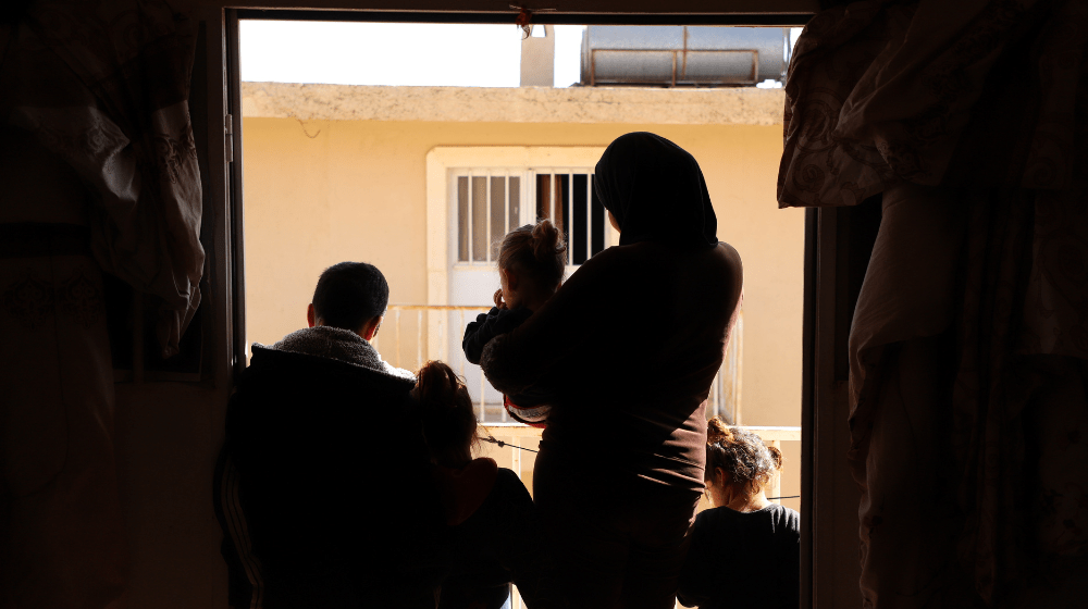 Mass displacement of pregnant women requires mobilization of maternal health services in Lebanon, Syria