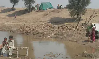 Estimated 75,000 pregnant women affected by floods in Pakistan